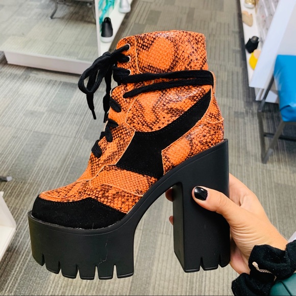 Orange snake platform heeled boot - Picture 3 of 6